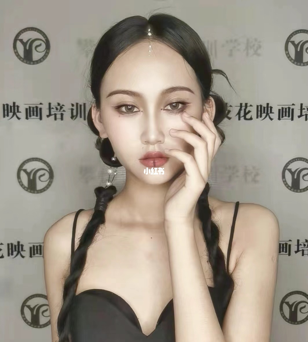 秀色app是个什么_秀色是什么的代名词_秀色是名词吗