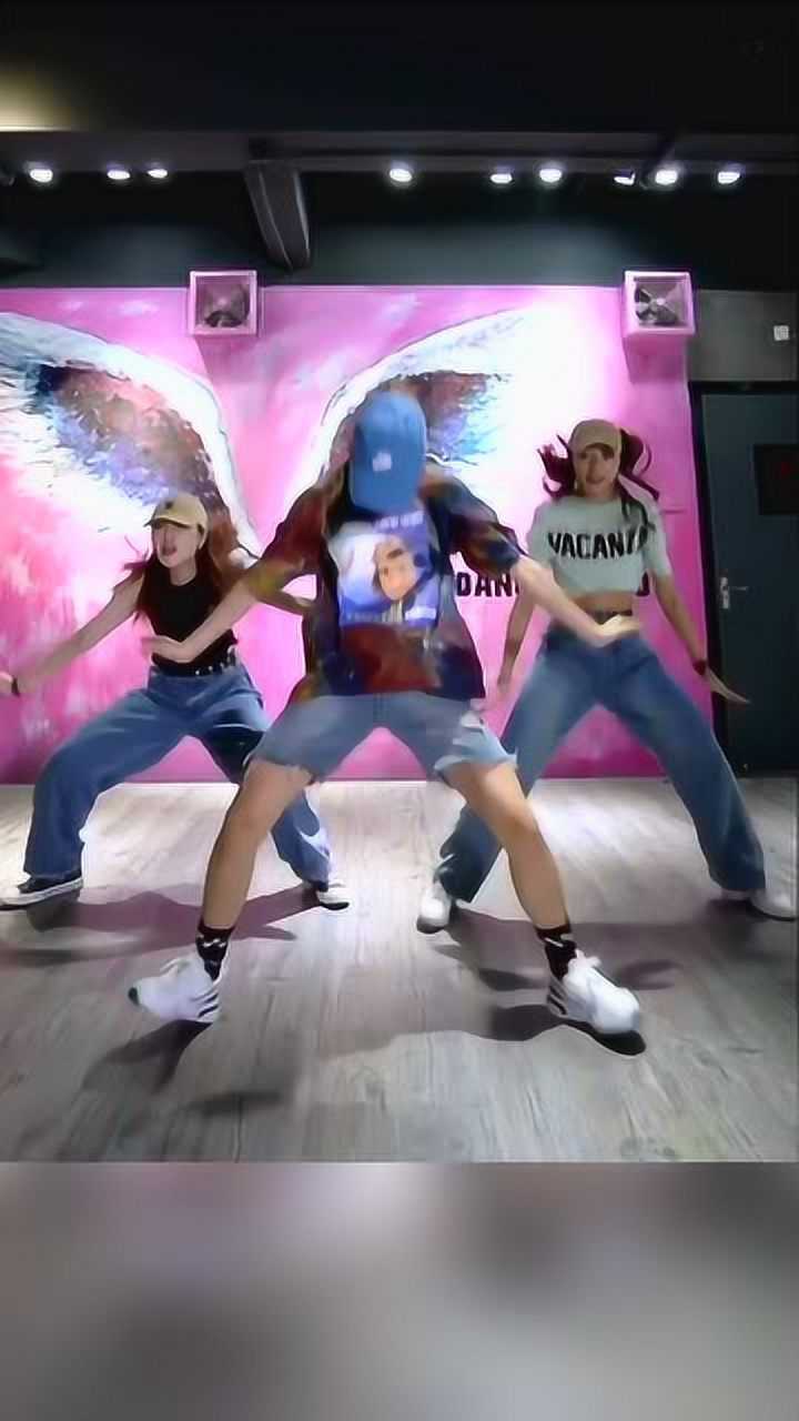 抖音设置自动下个视频_抖音自动播放下一个视频_抖音自动下载视频怎么办