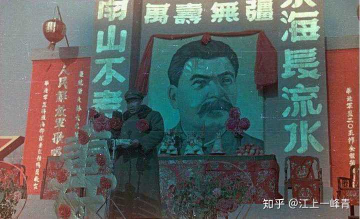 斯大林枪战小游戏_斯大林手机游戏_斯大林手机游戏怎么玩