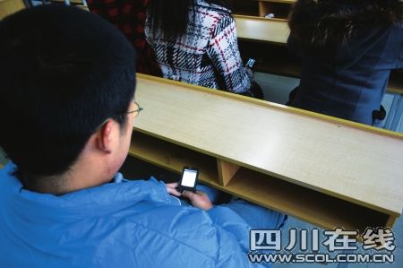 学生500百元游戏手机_学生党游戏充值_适合学生500元的游戏手机