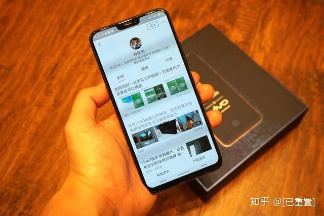 小米手机黑鲨游戏手机哪个好_小米黑鲨打游戏怎么样_小米手机玩黑鲨2款游戏
