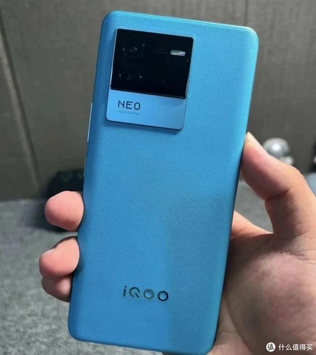 充电后盖适合手机游戏手柄吗_背面可以充电的手机_游戏手机适合什么后盖充电